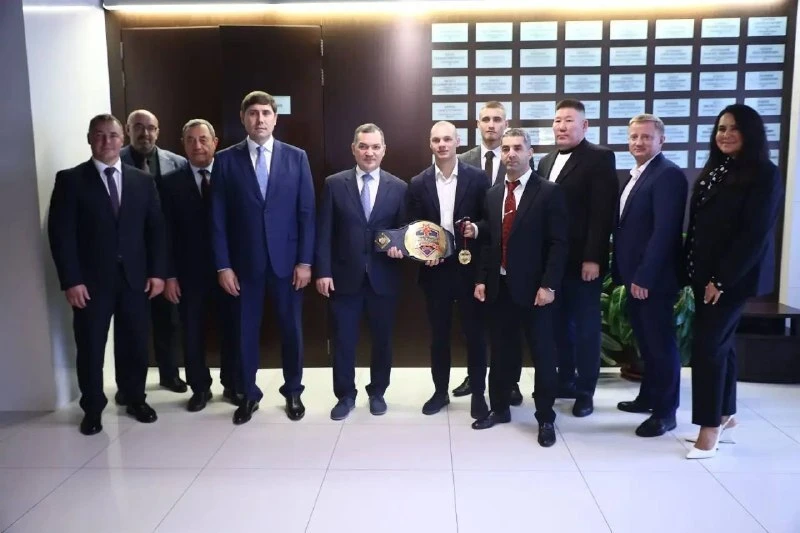 Новосибирские боксёры взяли золото и серебро чемпионата России