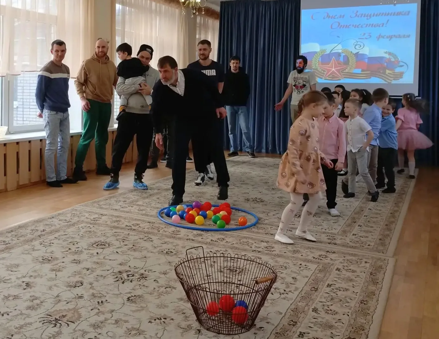 "Мой папа - защитник!"🇷🇺⭐️🇷🇺 На предпраздничной неделе в нашем детском саду прошли мероприятия, посв