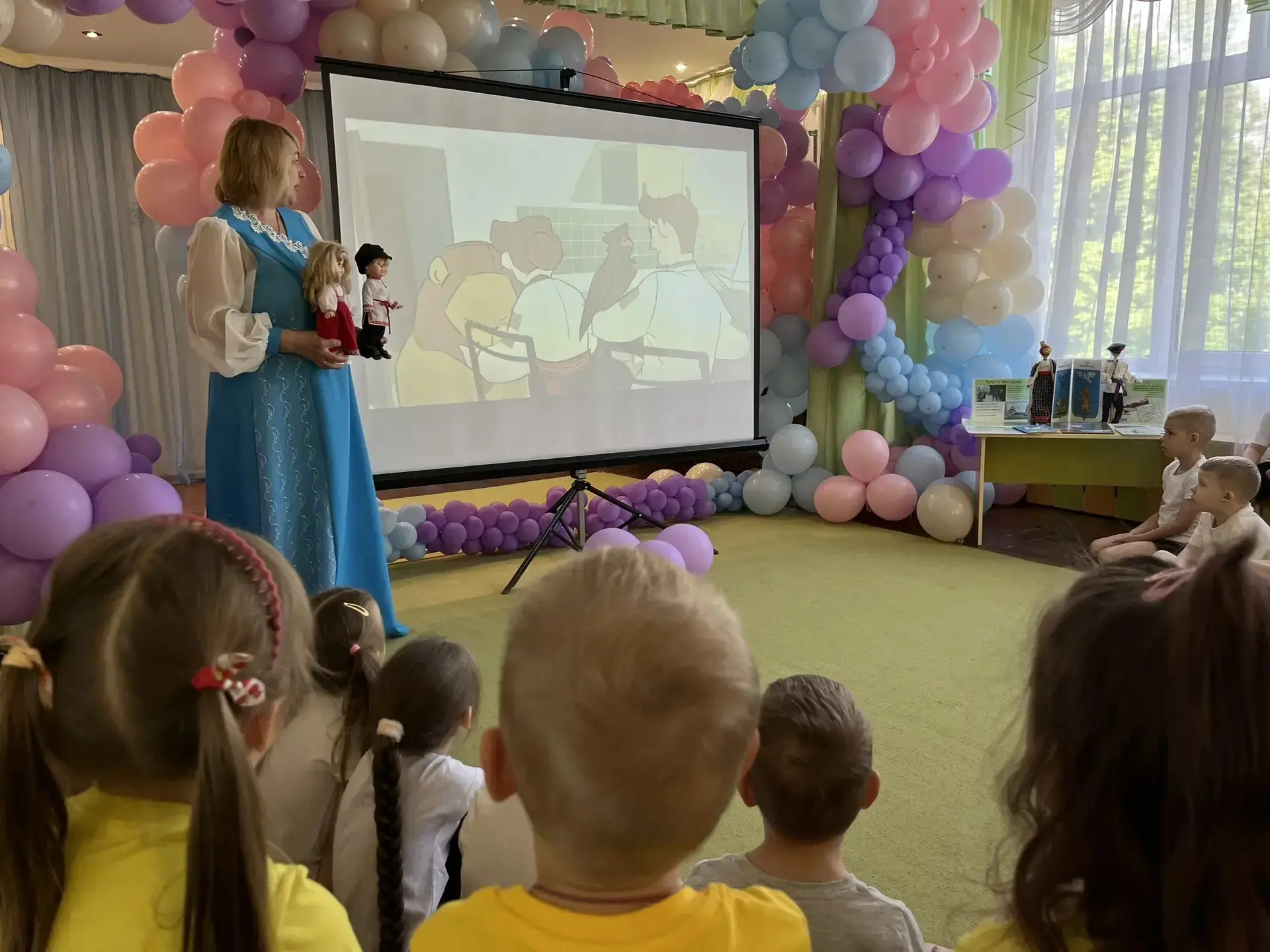 В гостях у истории: как мы смотрели мультфильм «Мой дом – Белогорье» 📺✨
В нашем детском саду прошёл