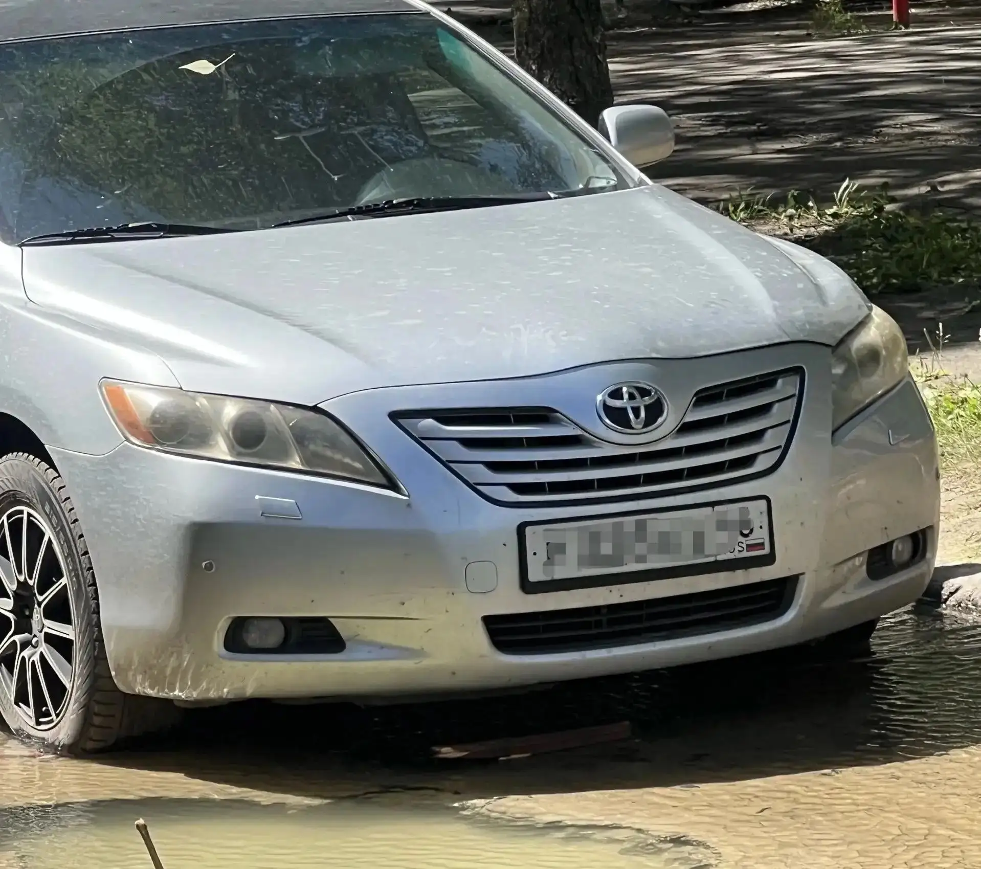 ❗️Специалисты РВК-Воронеж разыскивают автовладельца
 
Бригада была направлена на устранение утечки х