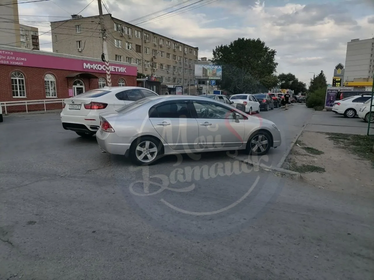 🚗 Возмутительная парковка на Коммунистической
