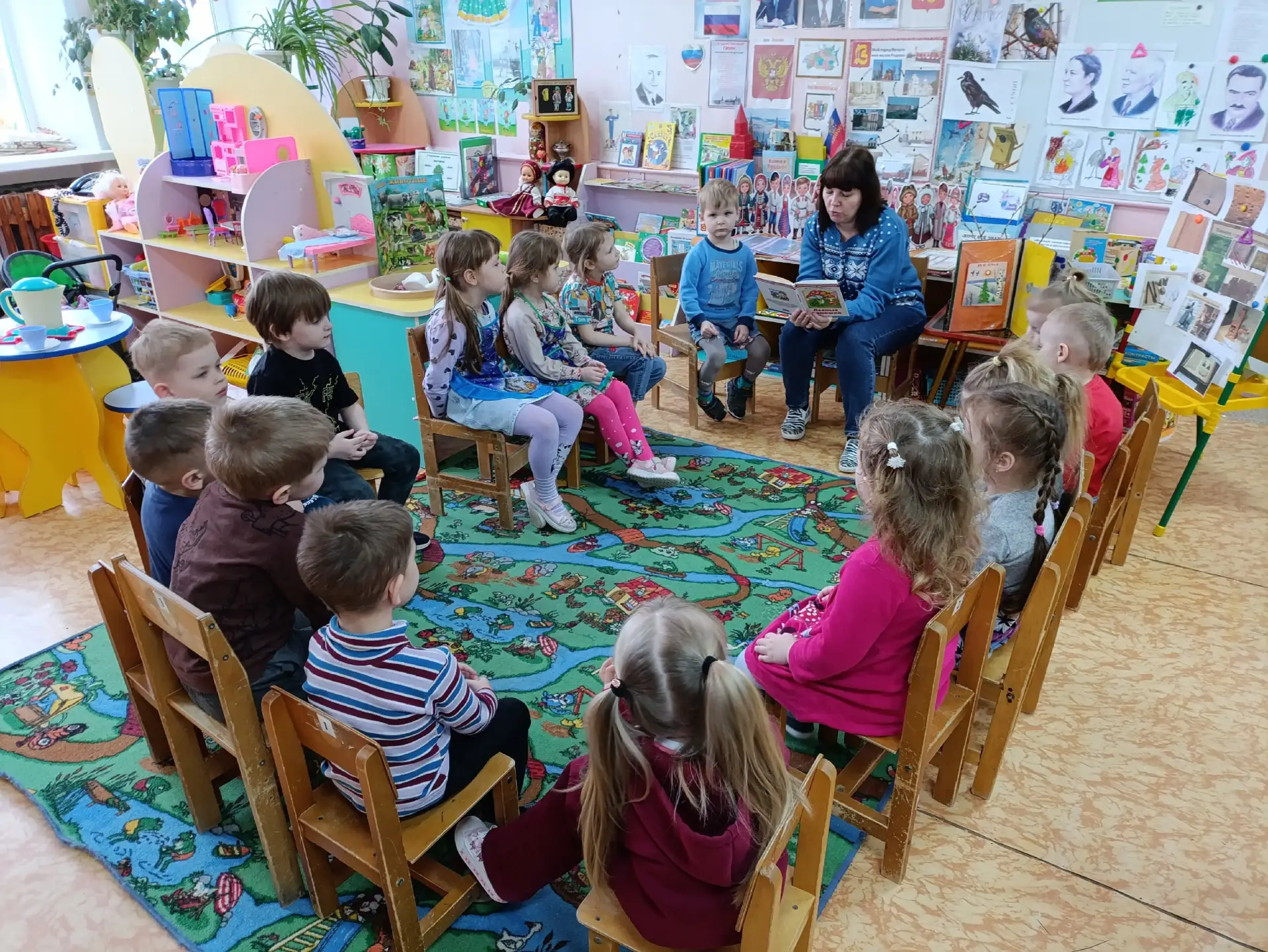 В детском саду с 30  марта по 3 апреля проходила неделя Детской книги. В течение недели...