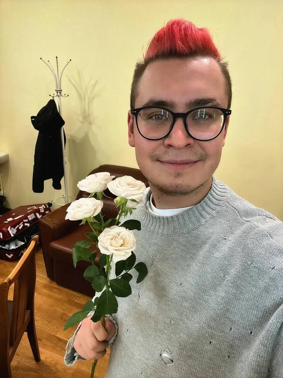 Кому цветы?

❤️ - мнее

КОБЯКОВ