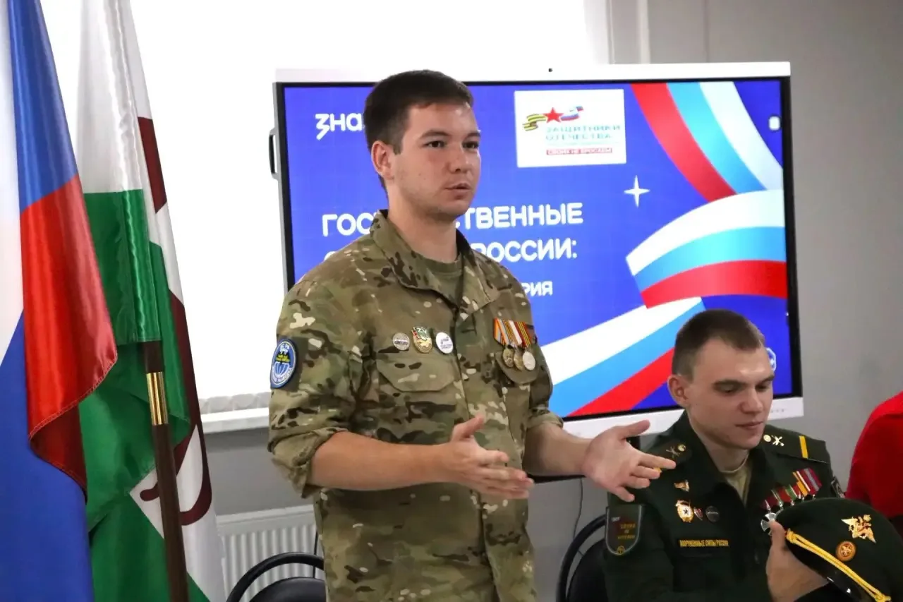 В лагере «Чайка» прошла встреча с защитниками Отечества
