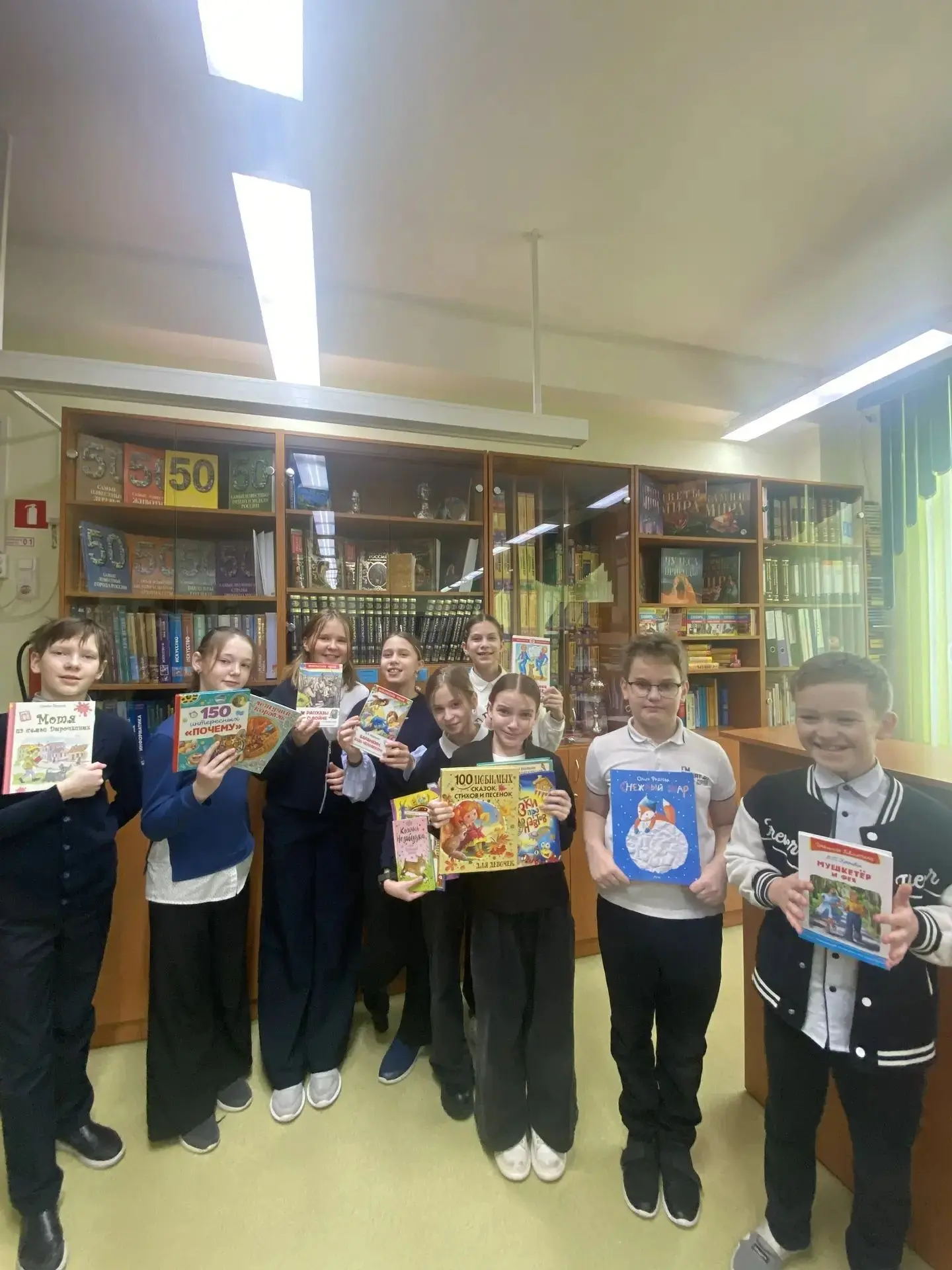 Итоги акции «Дарите книгу с любовью»   Учащиеся нашей школы и их родители присоединились к Общеросси