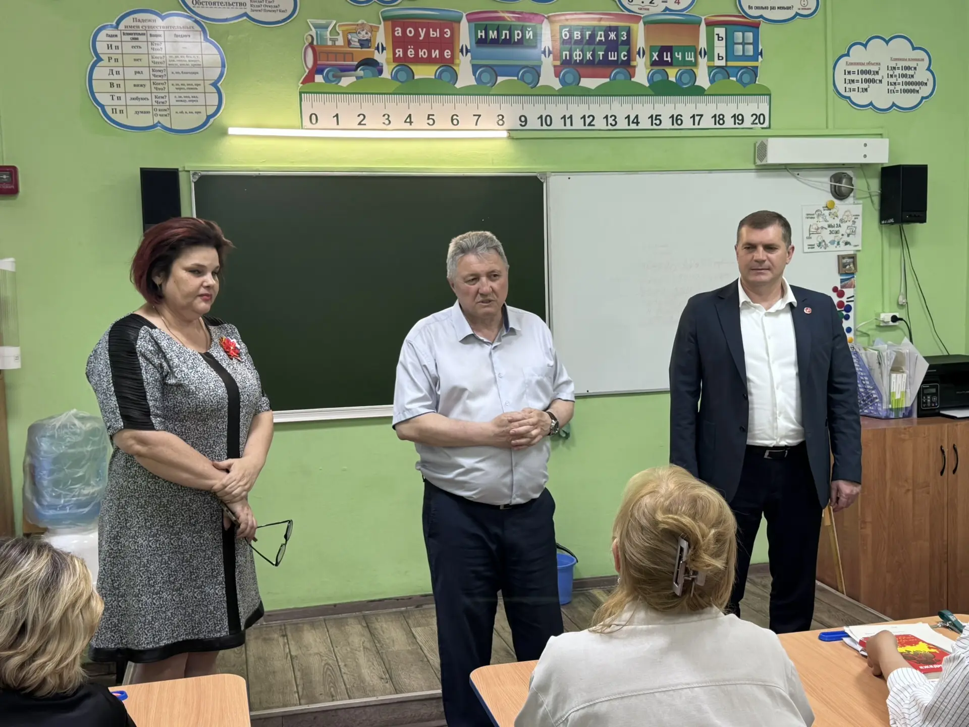 Познакомился с коллективом основной общеобразовательной школы № 3. Обсудили, чем сегодн...