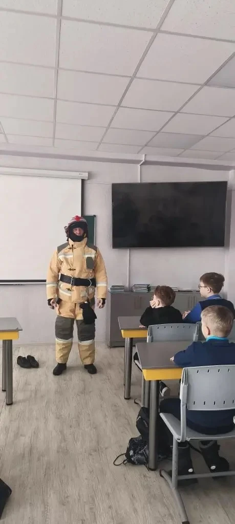 ✨ Не просто уроки: как мы завершили третью четверть! ✨  Третья четверть позади, и мы закрыли её макс