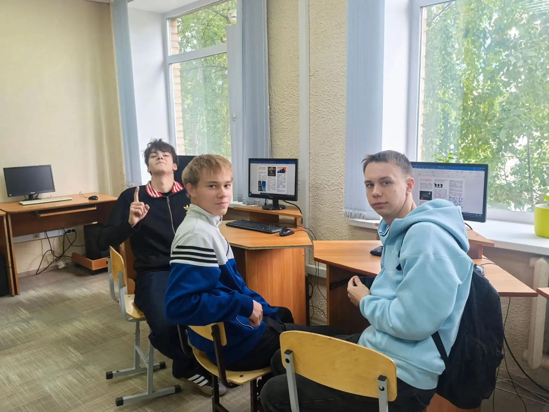 Сегодня, 3 сентября 2026 года, преподаватели и студенты на занятиях объединились в День...