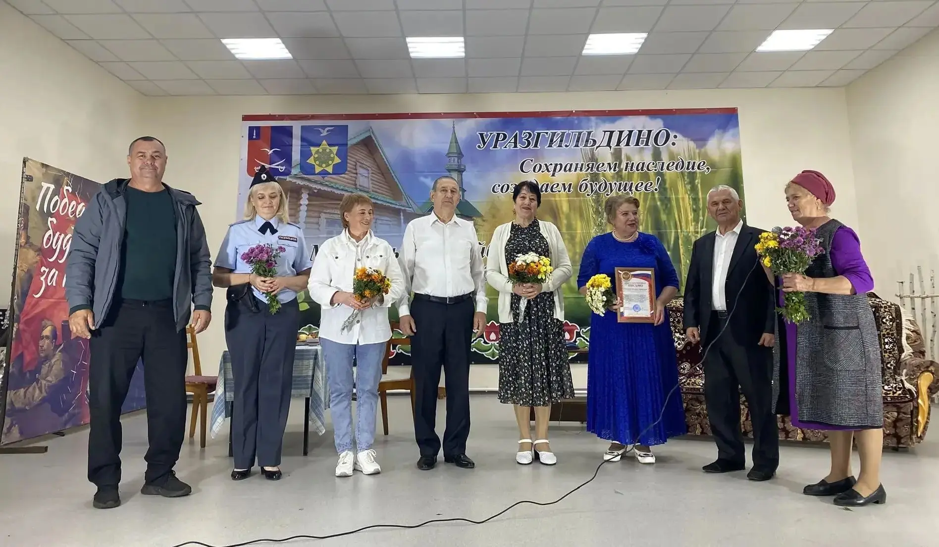 Ульяновск шәһәренең "Киндяковка" мәдәният йорты каршында эшләп килүче "Нур" татар халык...