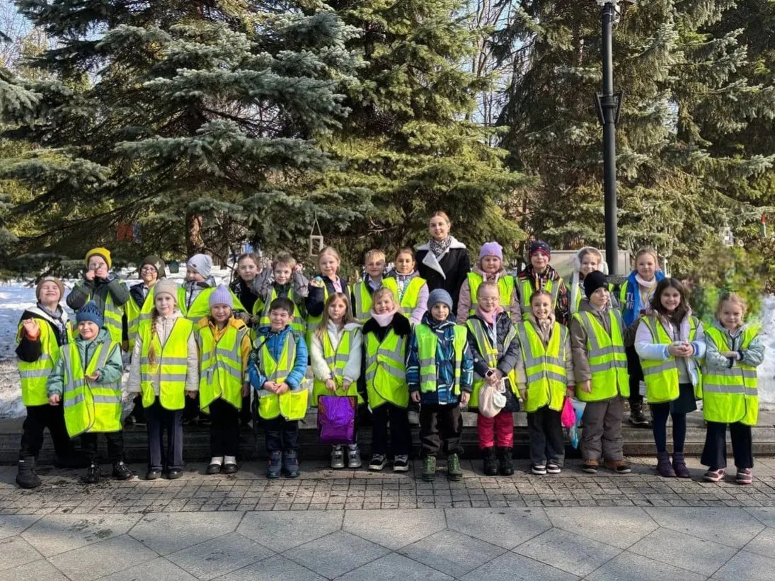 Забота о природе начинается с малого 🙌  🌿 Ученики 1 «А» класса показали, что такое ответственное отн