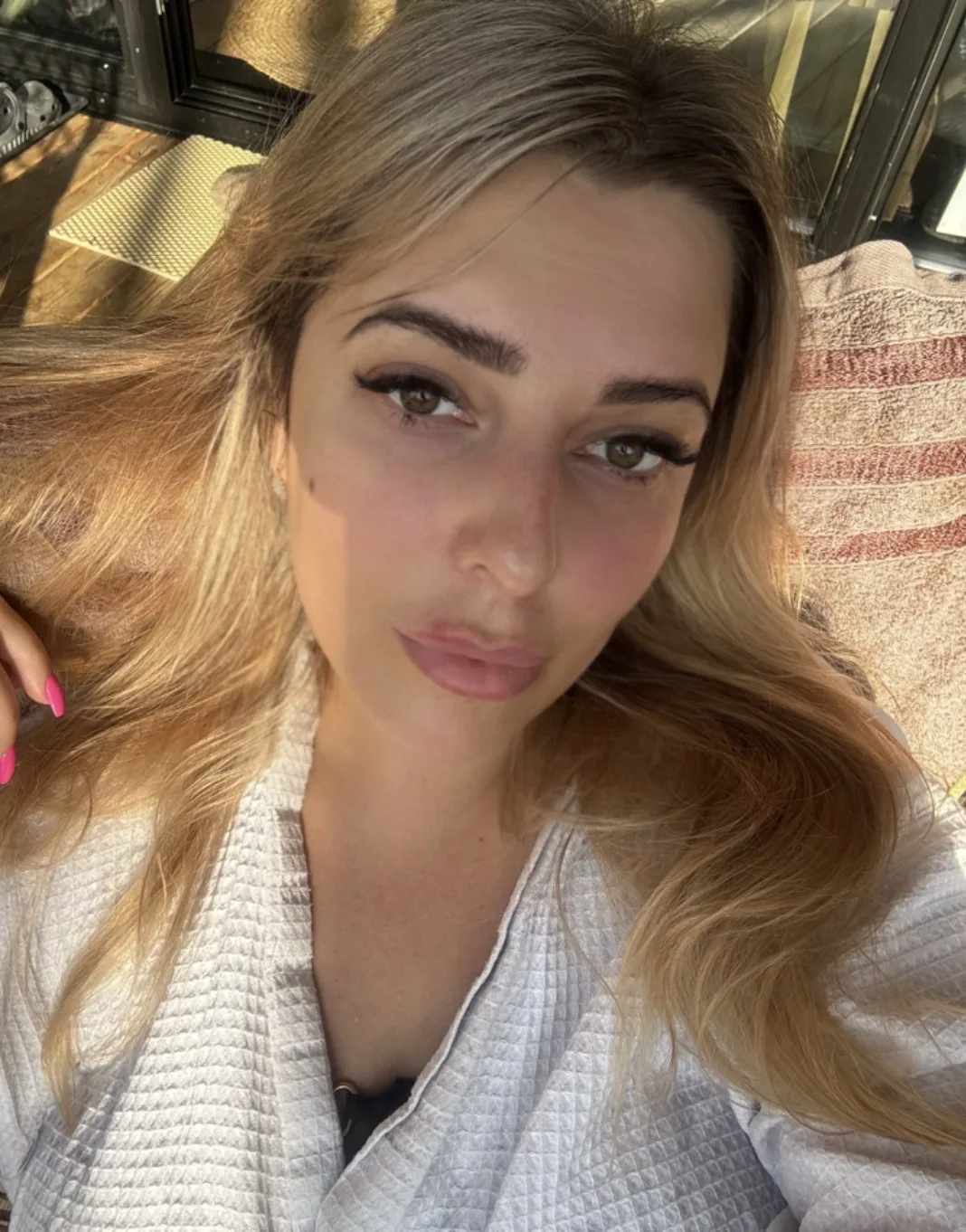 Привет, мои 34 ❤️  И вроде бы — не так уж много. Но если остановиться на секунду… за этими цифрами —