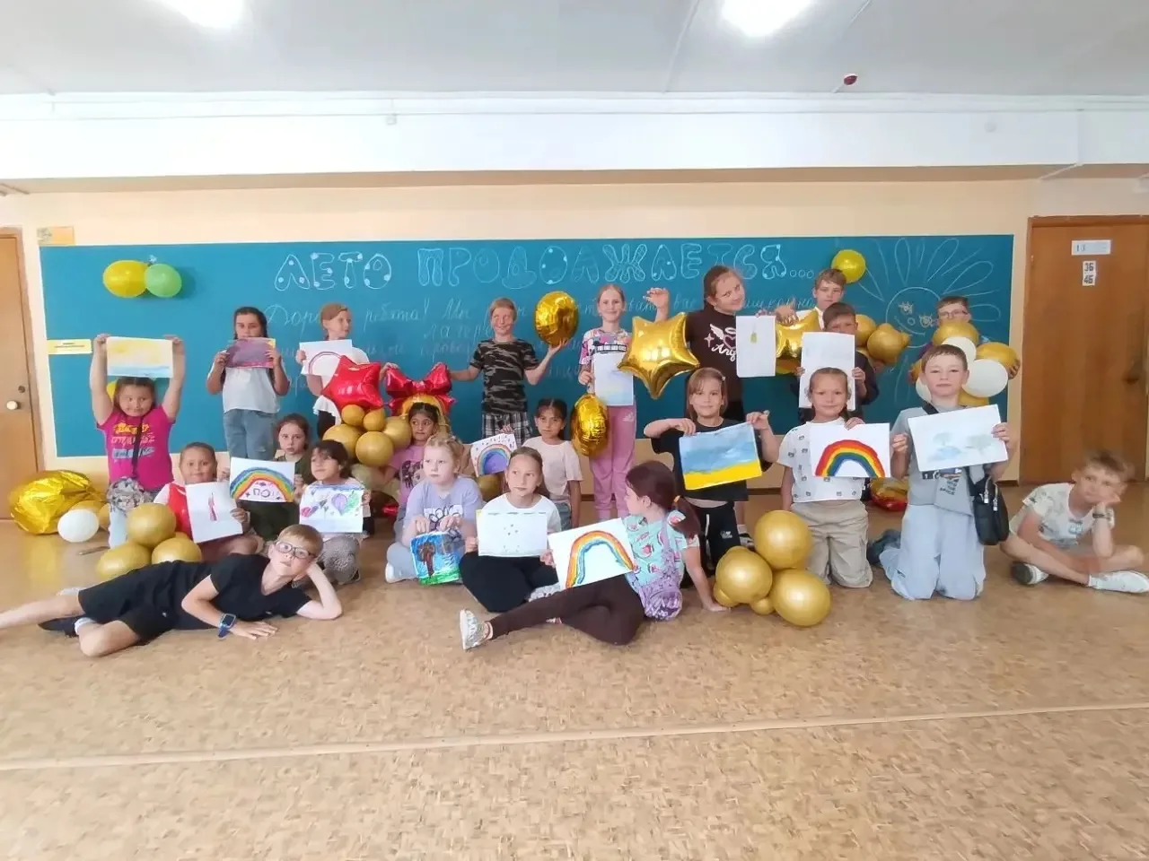 🌞🎉 Стартовала третья смена летнего лагеря!

☀️ Сегодня в нашей школе состоялось открытие третьей с