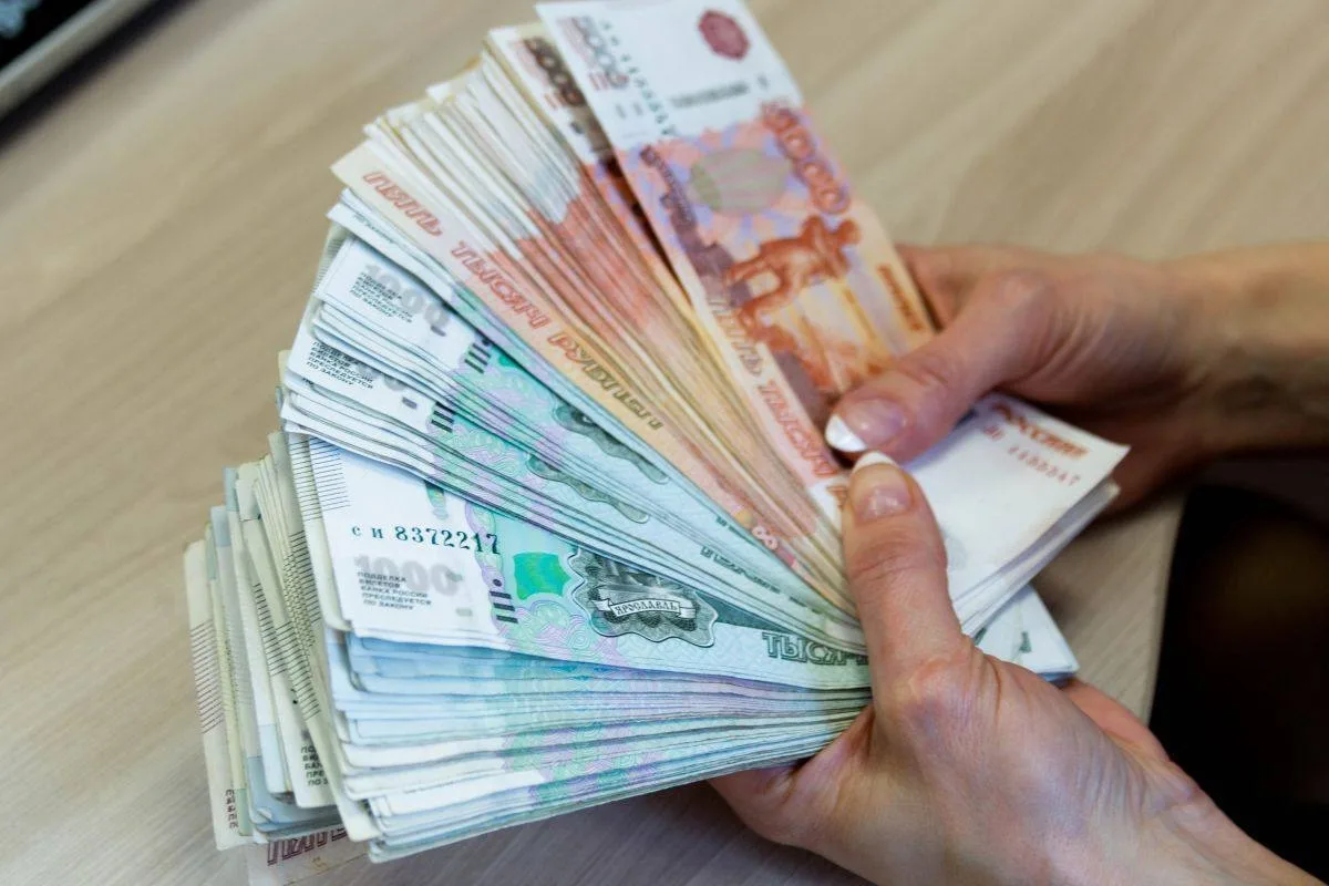 В Прокопьевске женщину отправят под суд за кредитное мошенничество и преднамеренное банкротство  Про