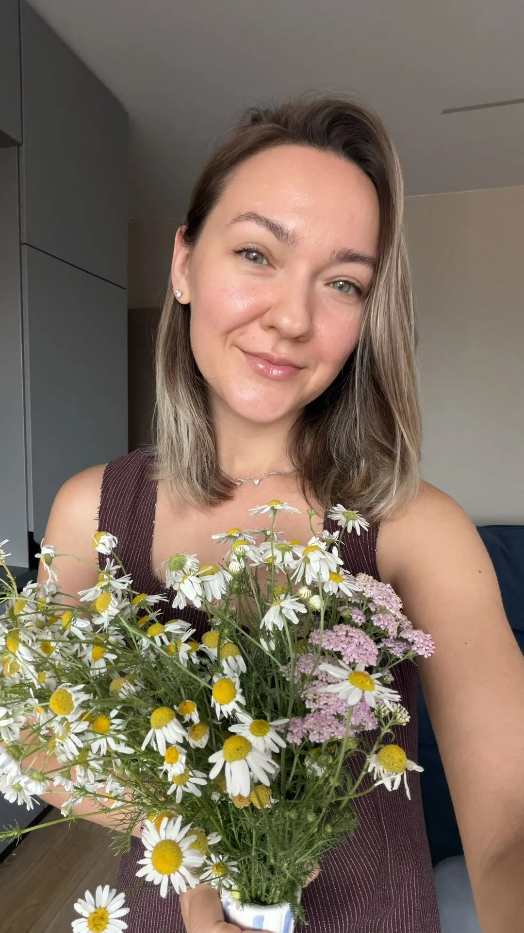 Шью первое платье за лето!😅🤎
Как так вышло - не знаю 😅

Но выходит что-то красивое 😍

Вискозный 