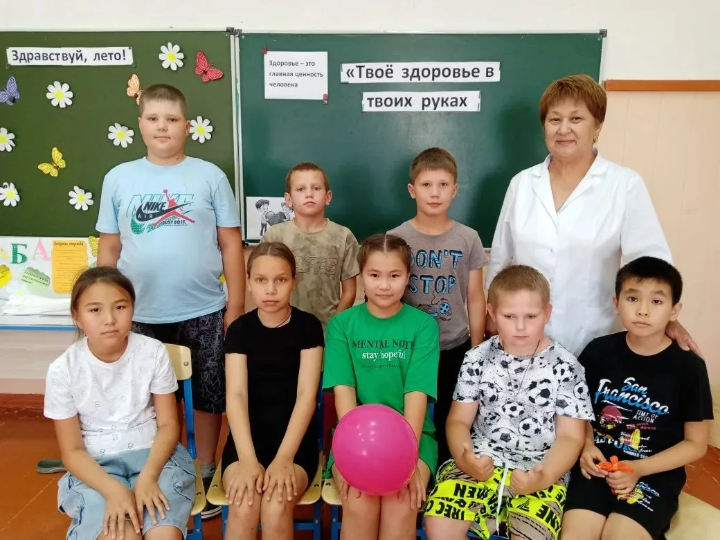 15 июня в нашем пришкольном лагере-это ещё один интересный и увлекательный день.
По уже сложившейся 