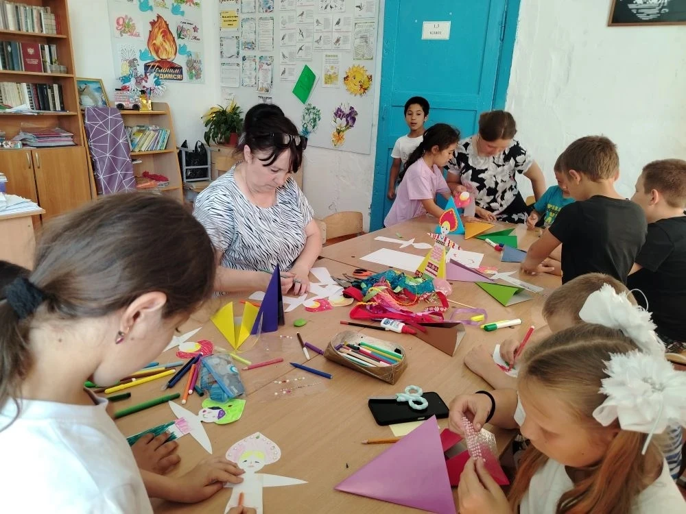 В нашем уютном ЛДП «Тёплые ладошки» сегодня было особенно творчески и душевно. Лариса В...