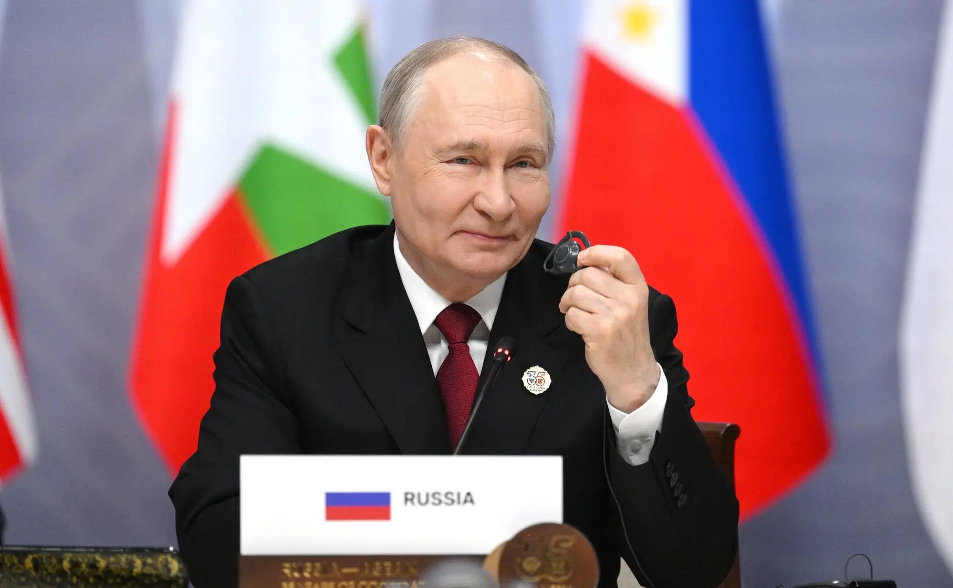 ✨ Владимир Путин назвал Казань красивым и древним городом, который олицетворяет культур...