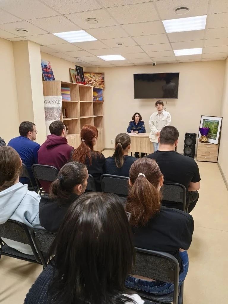 В исправительном центре №1 и участке, функционирующем как исправительный центр, состоял...