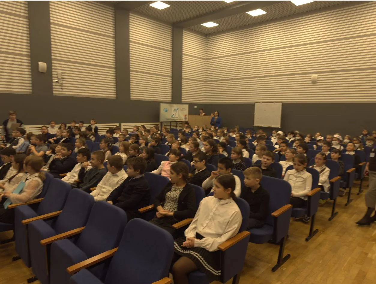 📌11  февраля в начальной школе прошло ежегодное мероприятие, посвящённое Дню российской науки, котор