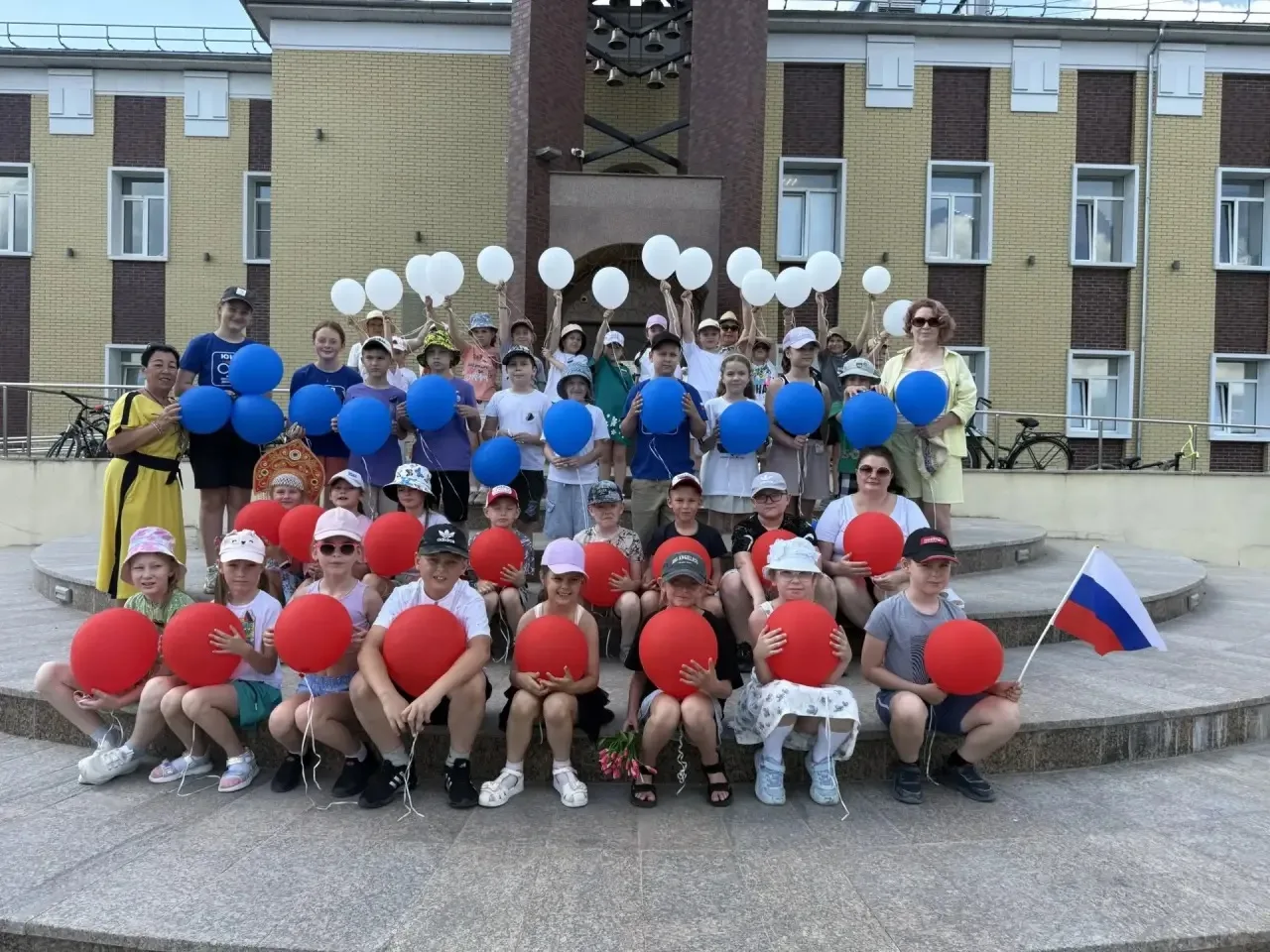 11 июня в преддверии Дня России в нашем пришкольном лагере «Планета детства» состоялось по-настоящем