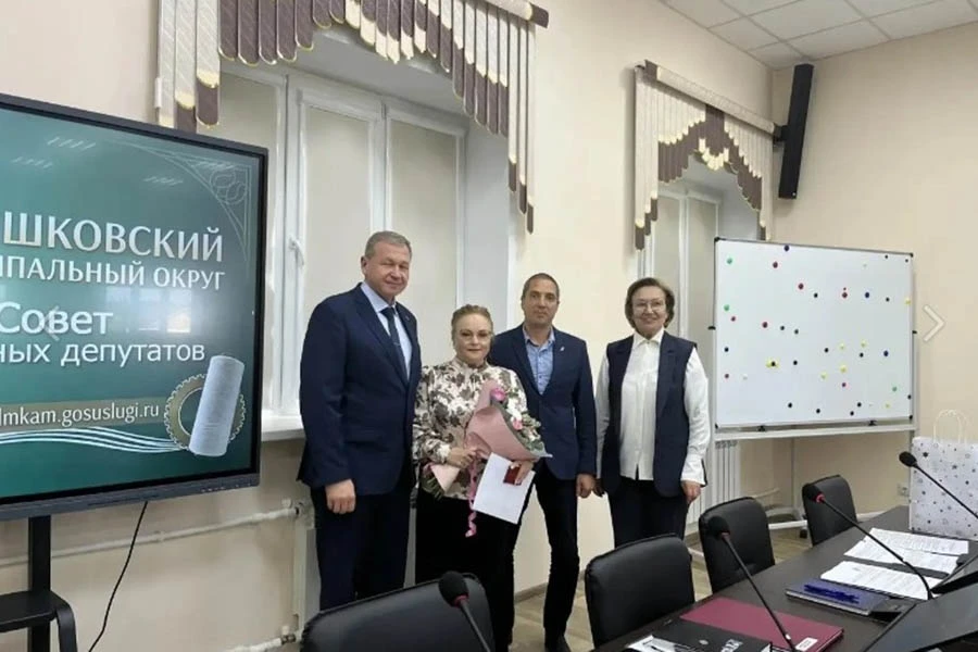 Состоялось очередное заседание Совета народных депутатов Камешковского муниципального о...