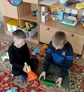 Второй день пребывания в профильном объединении, ребята познакомились с правилами повед...