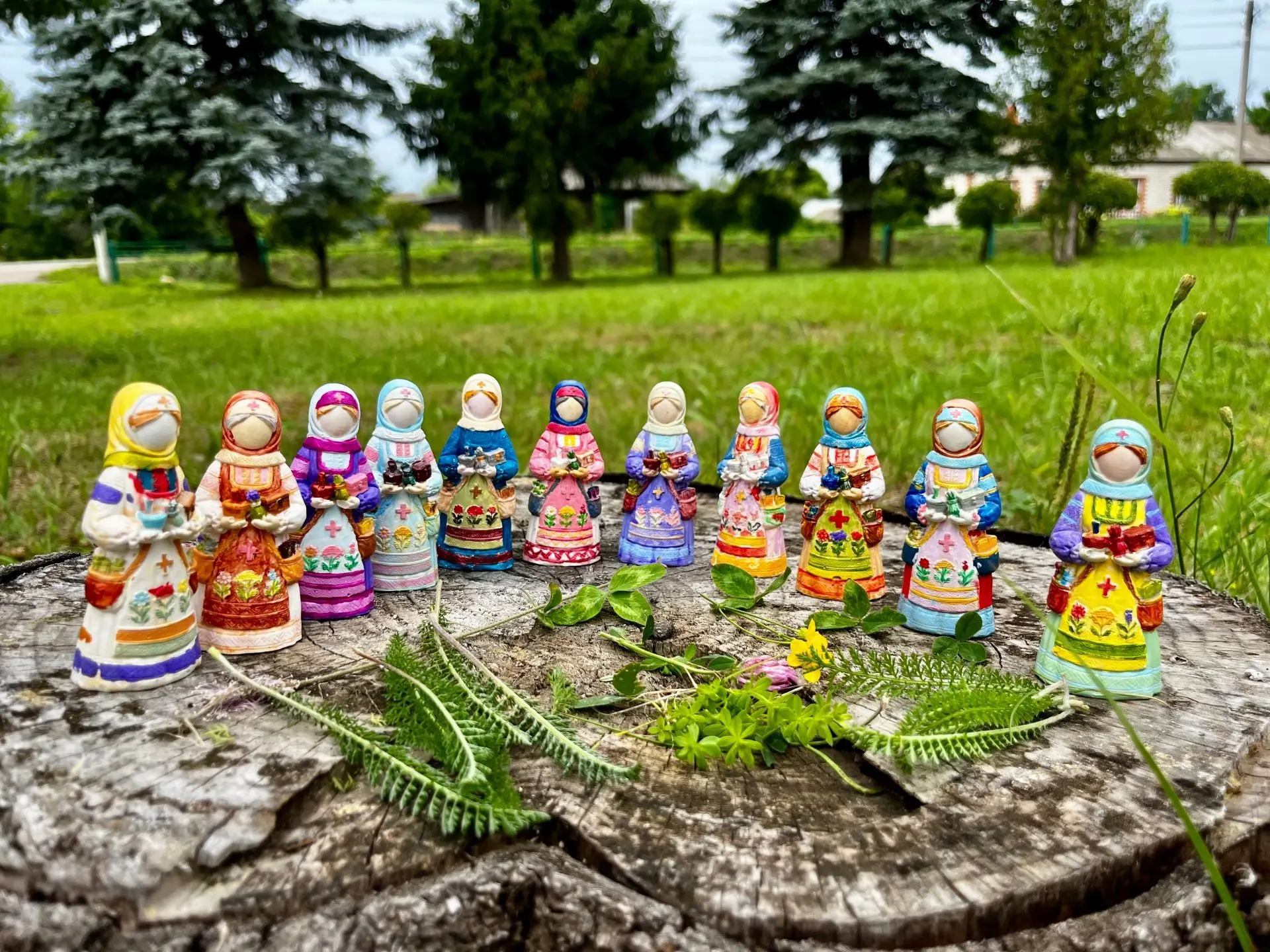 ✨ Магия творчества и сила древних оберегов! ✨ 
 
В Пижемской поселковой библиотеке была организована