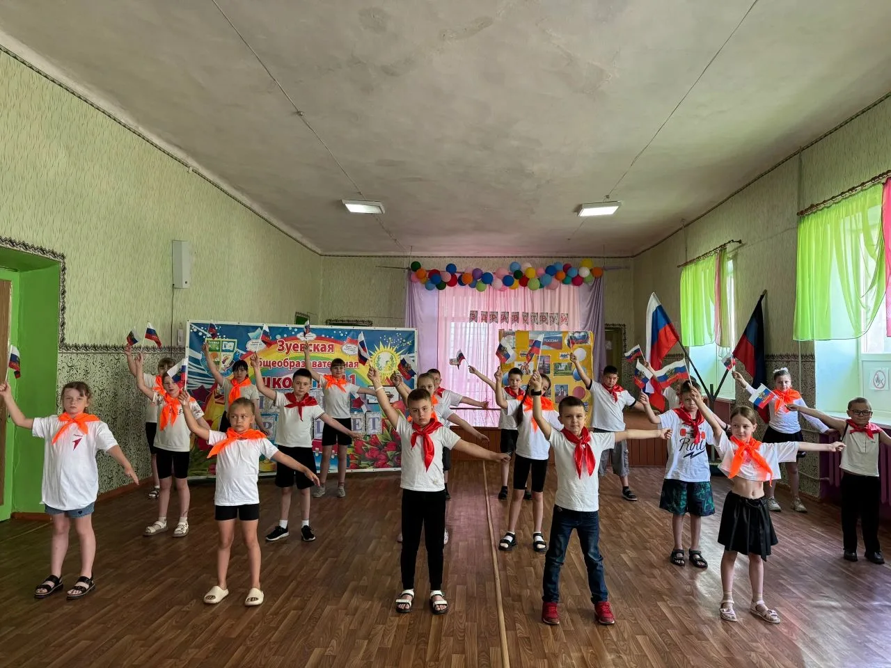 🫶🏻С ДНЕМ РОЖДЕНИЯ, ЛЮБИМАЯ СТРАНА!🇷🇺

🪻11 июня, восьмой день в нашем лагере прошел под знаком о