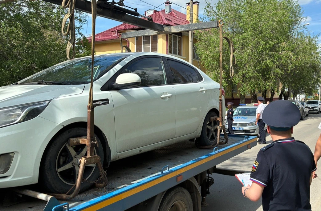 Автомобиль должника, виновного в смерти волжанина, реализуют на торгах