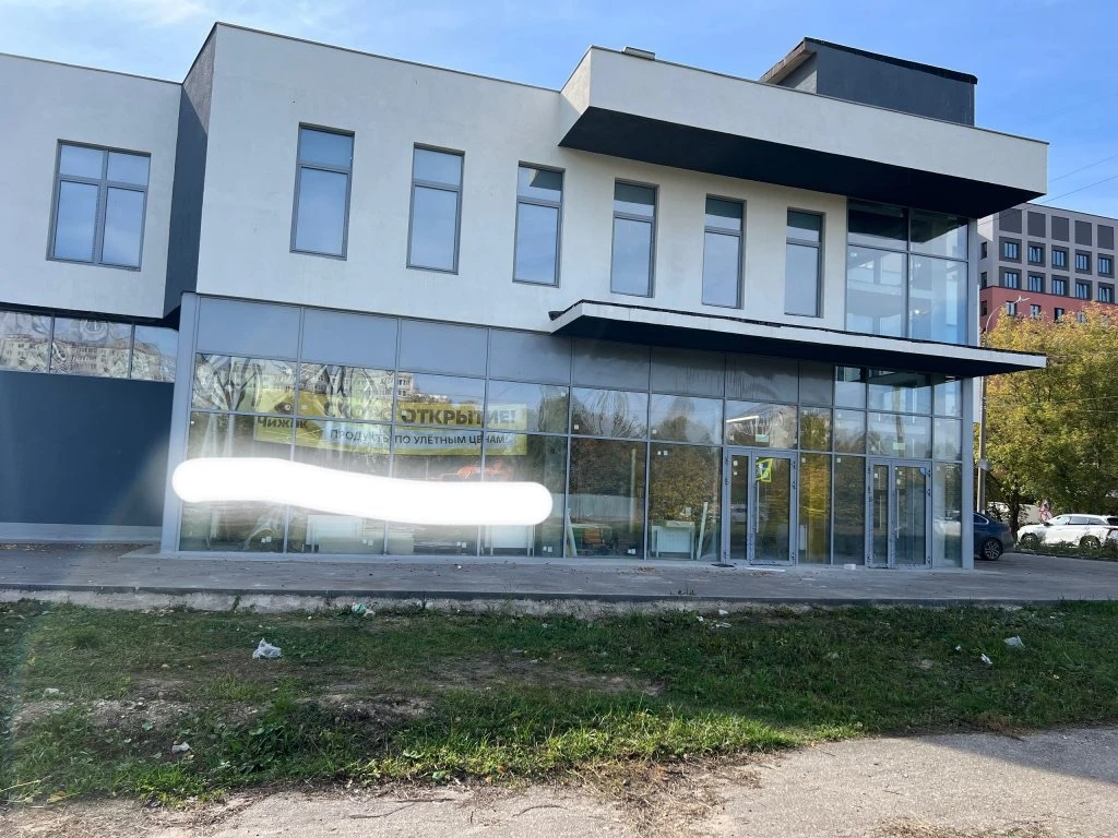 Магазин готовятся открыть в новом здании под поликлинику на Заречном бульваре