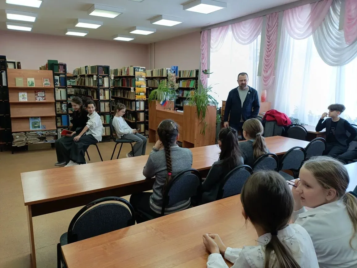 🔔 Приближаются самые трогательные события в жизни начальной школы — последний звонок и выпускной! Уч
