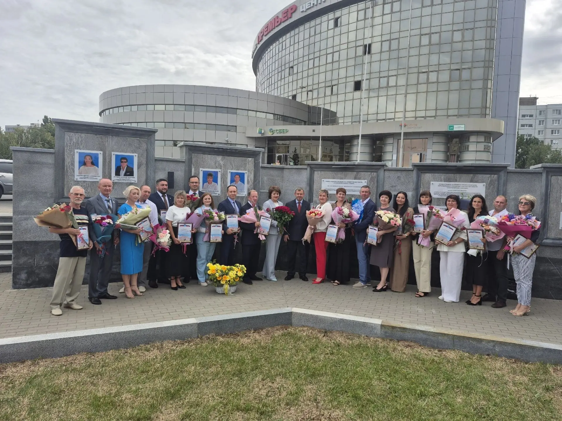🏆 Признание мастерства: заведующий травматологическим отделением Алексей Засенцев зане...