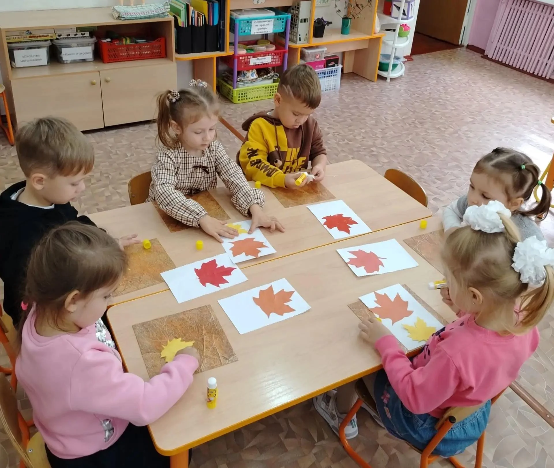 👵👳‍♂️С Днём пожилого человека поздравляют своих бабушек и дедушек Орлята-дошколята де...