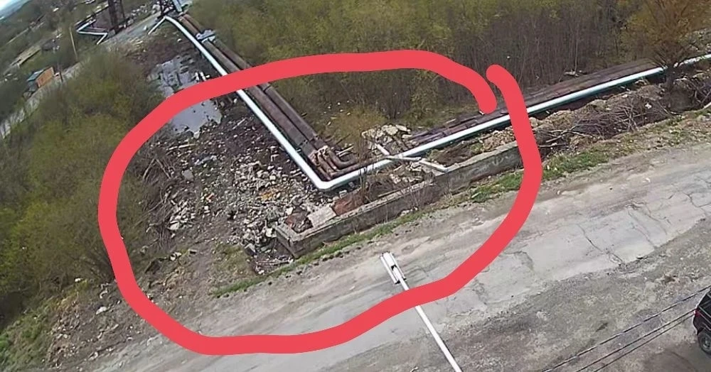 Добрый день. Подскажите в конце прошлого года на улице Зайцева д.25 тянули трубы, разло...