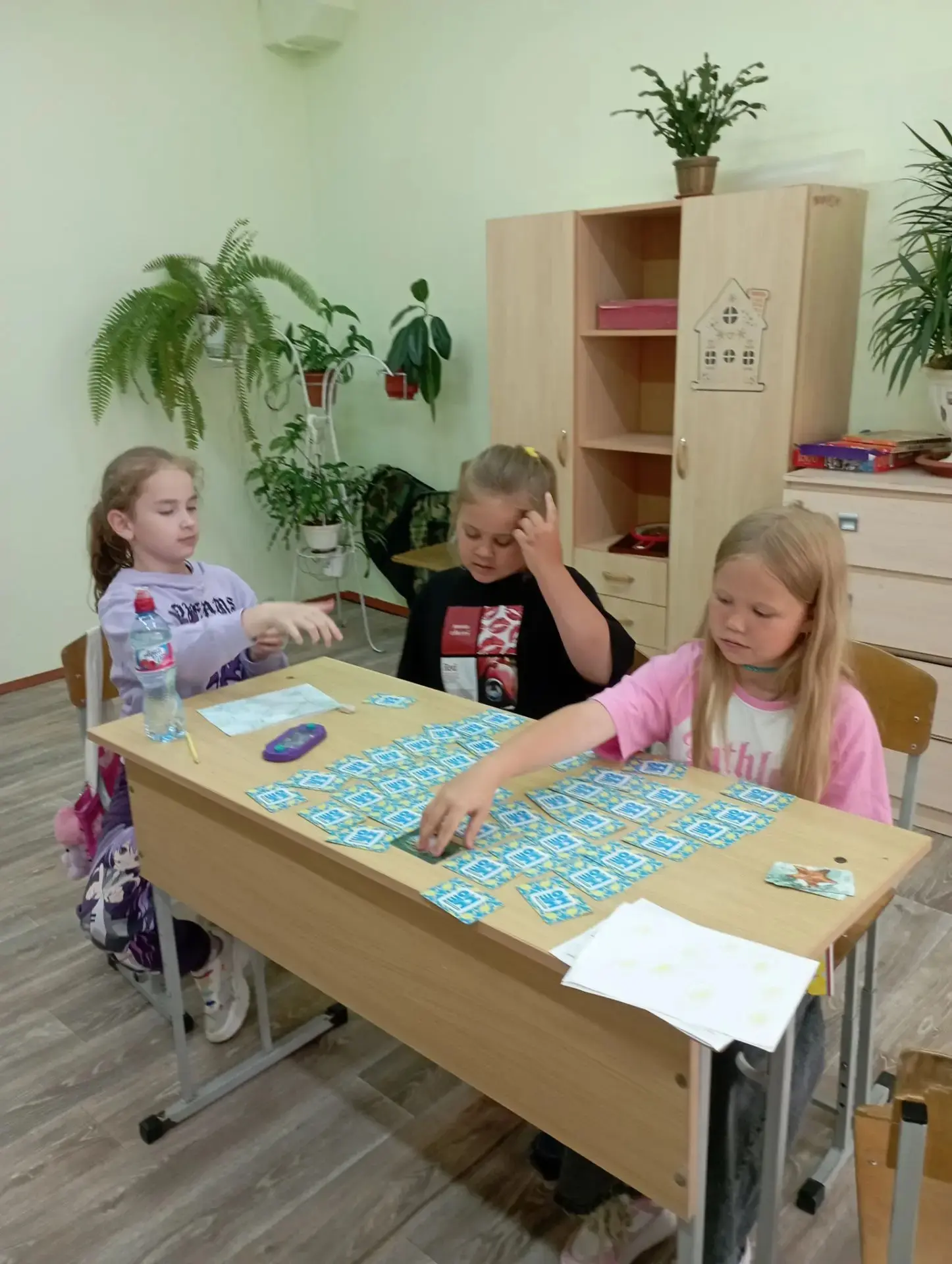 ***

Вот и завершился 16-й день в пришкольном лагере!

Утро для ребят началось с бодрой музыкальной 