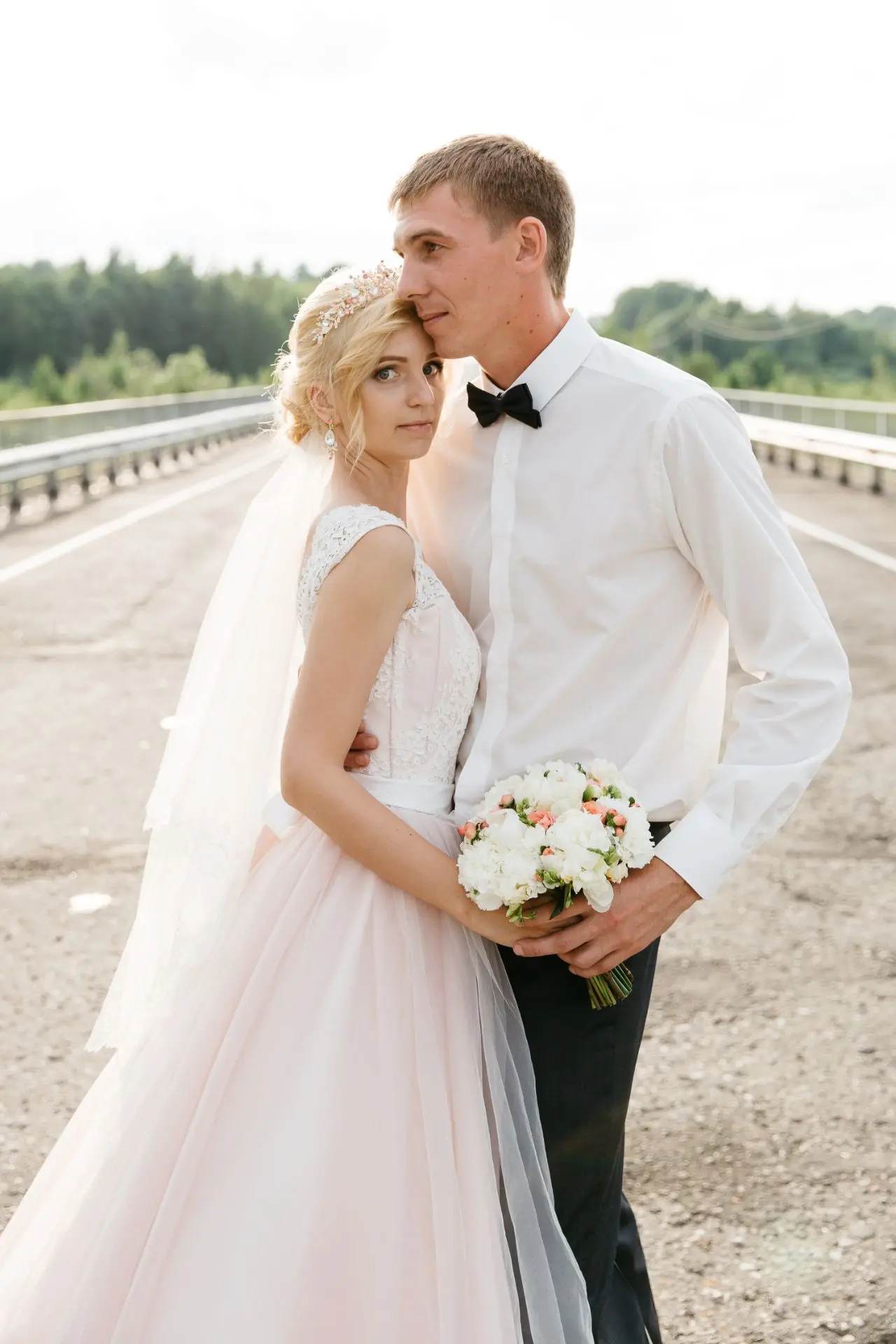 У нас сегодня особенный день — 9 лет вместе! ❤️ 

Казалось бы, годовщина — это свечи, шампанское и р