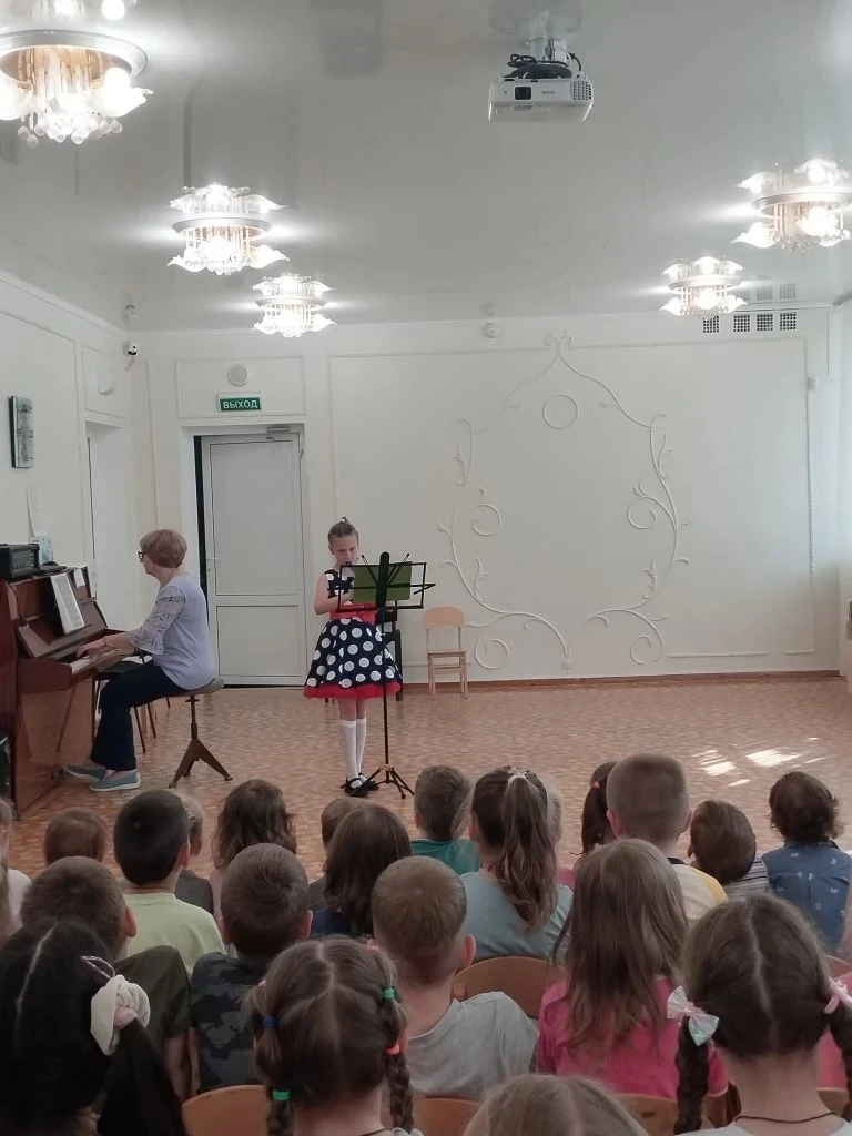 Музыка объединяет! 🎶

Сегодня в нашем детском саду был по-настоящему волшебный день. К нам в гости 