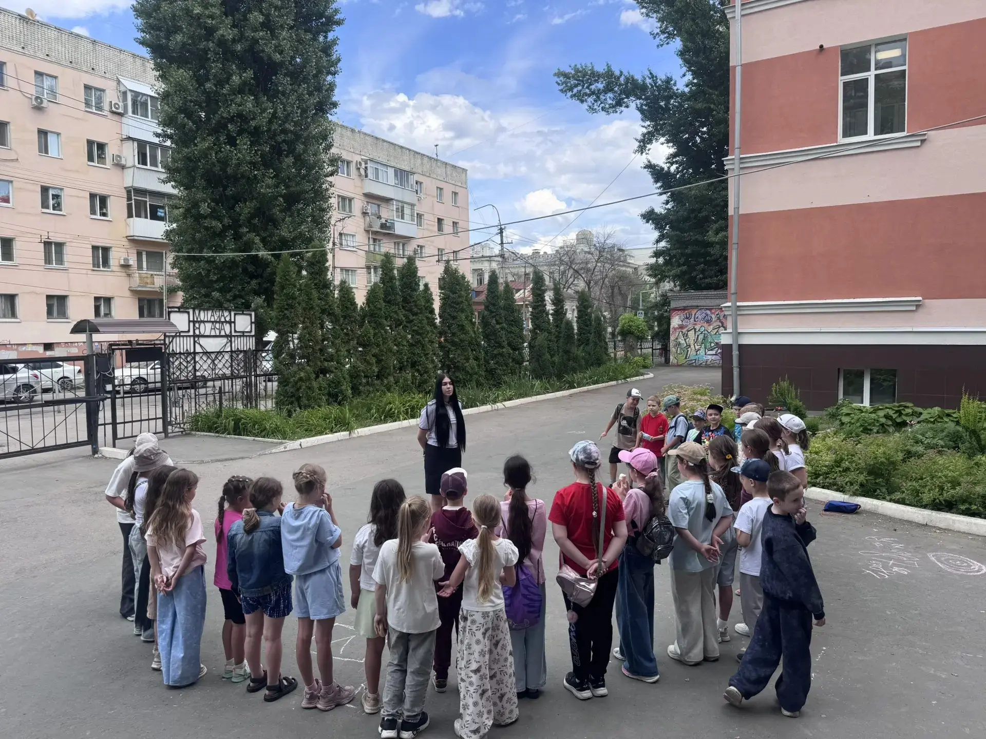В Единый день профилактики безнадзорности и правонарушений несовершеннолетних инспектор по делам нес
