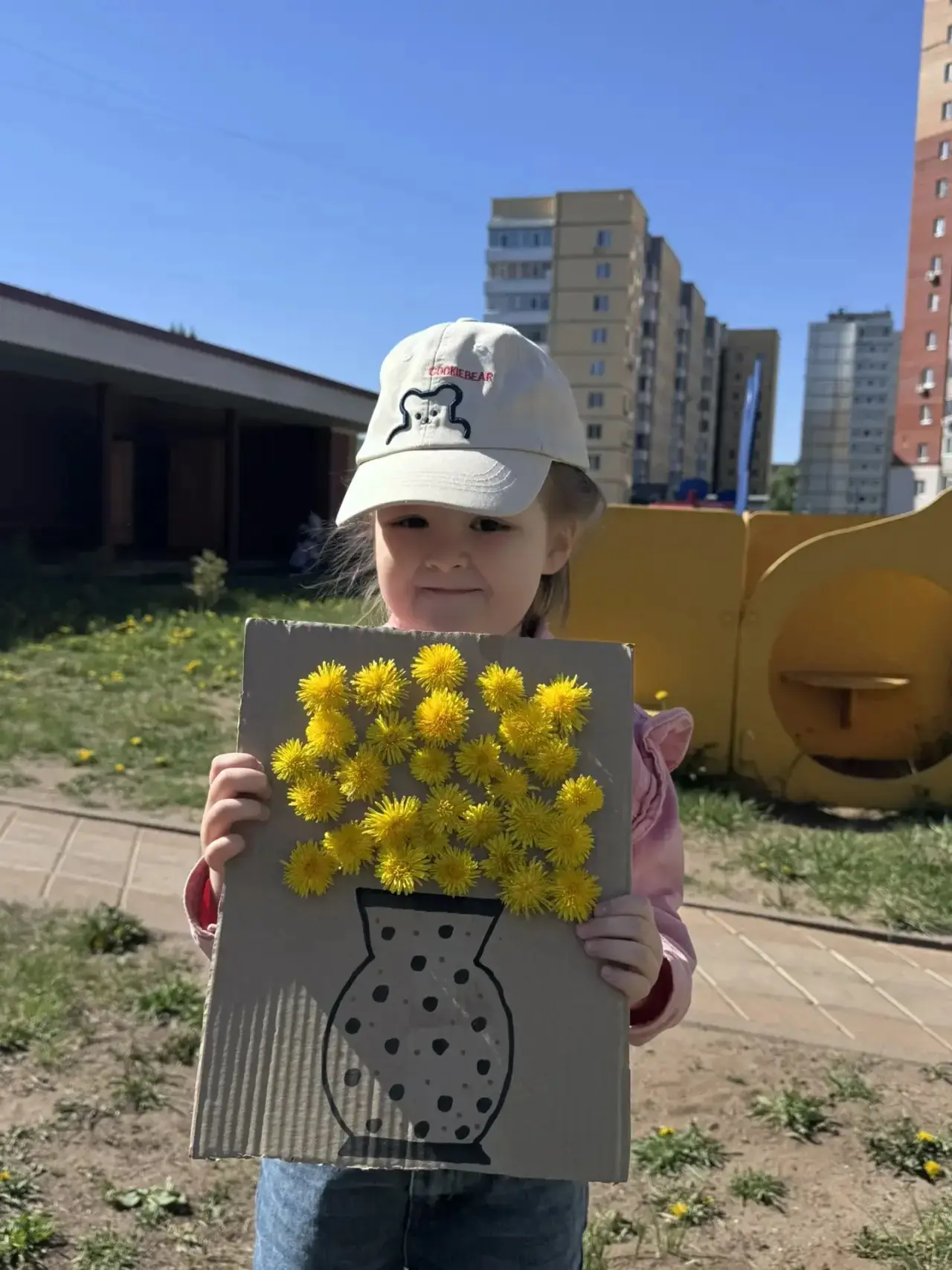 🌼 Весна в самом разгаре — и наши малыши из второй младшей группы № 5 решили запечатлет...
