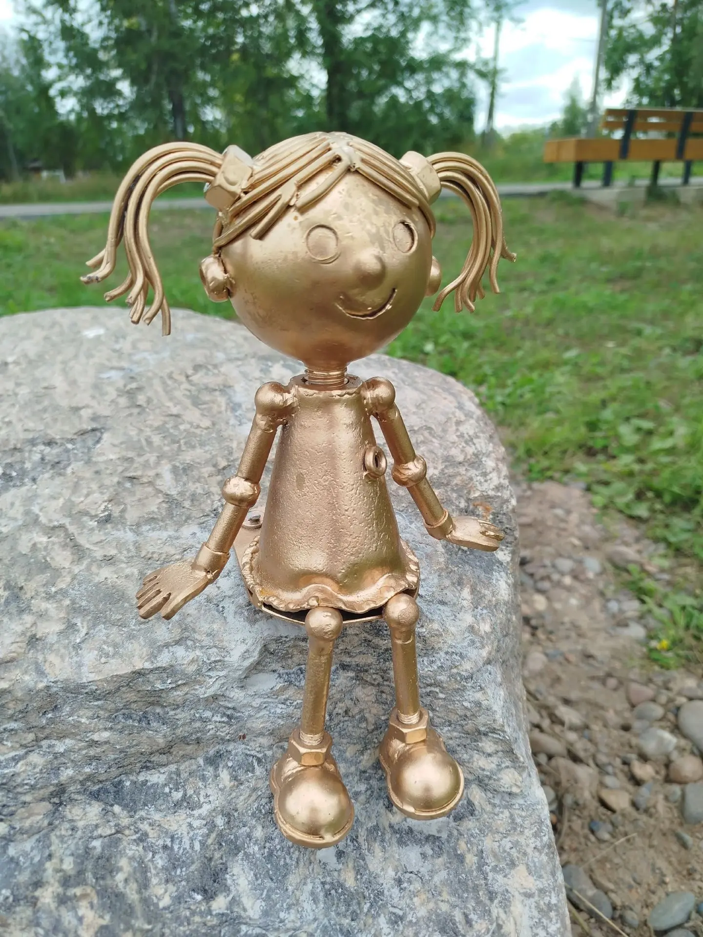Верните Луговичку!