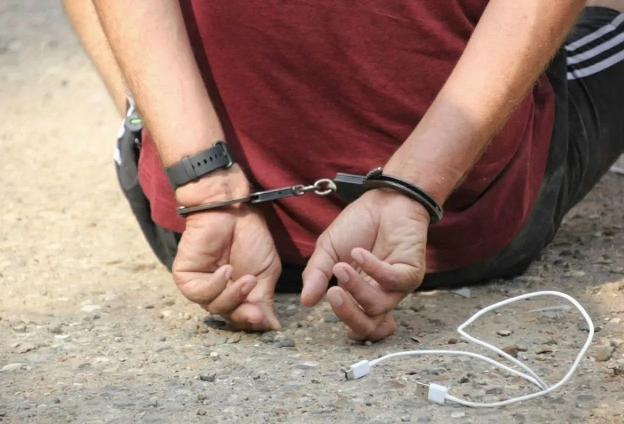 В Твери будут судить 26-летнего местного жителя по делу о покушении на сбыт наркотиков.