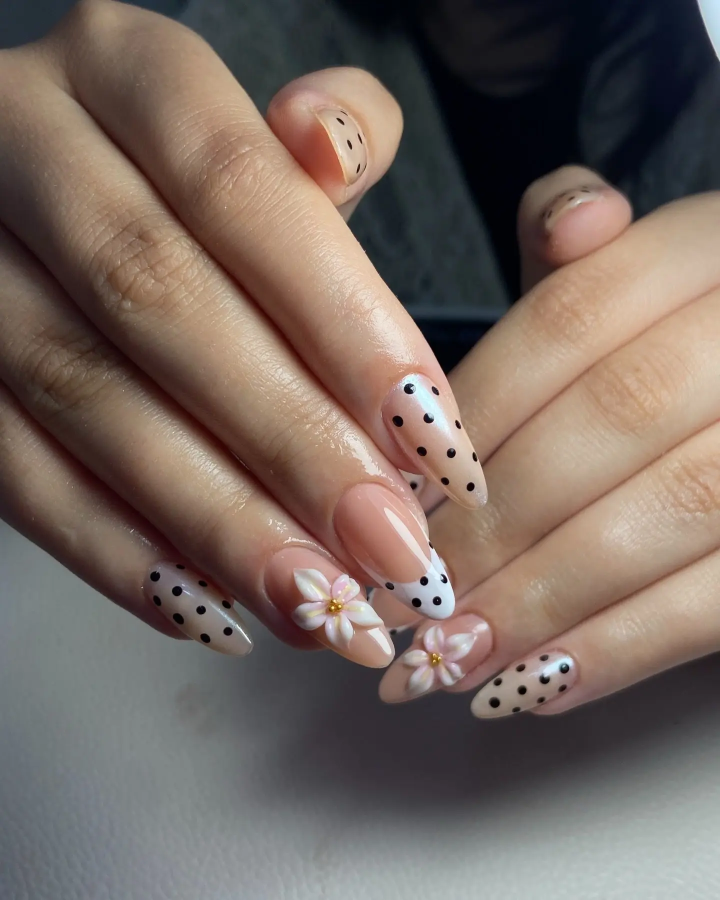✨😌

Мастер nailsbyro05

💅 Ногти