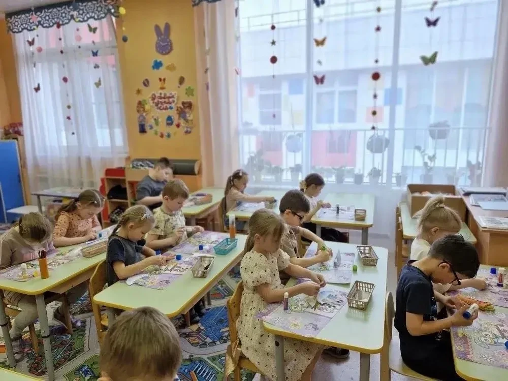 🌍 В детском саду «Ивушка» (структурное подразделение МБОУ СОШ № 2 им. В. В. Дагаева) прошло увлекате