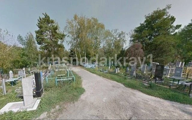 ⚡️⚡️ Заработок на горе: в суд направили дело о продаже мест на кладбище под Краснодаром.  Перед судо