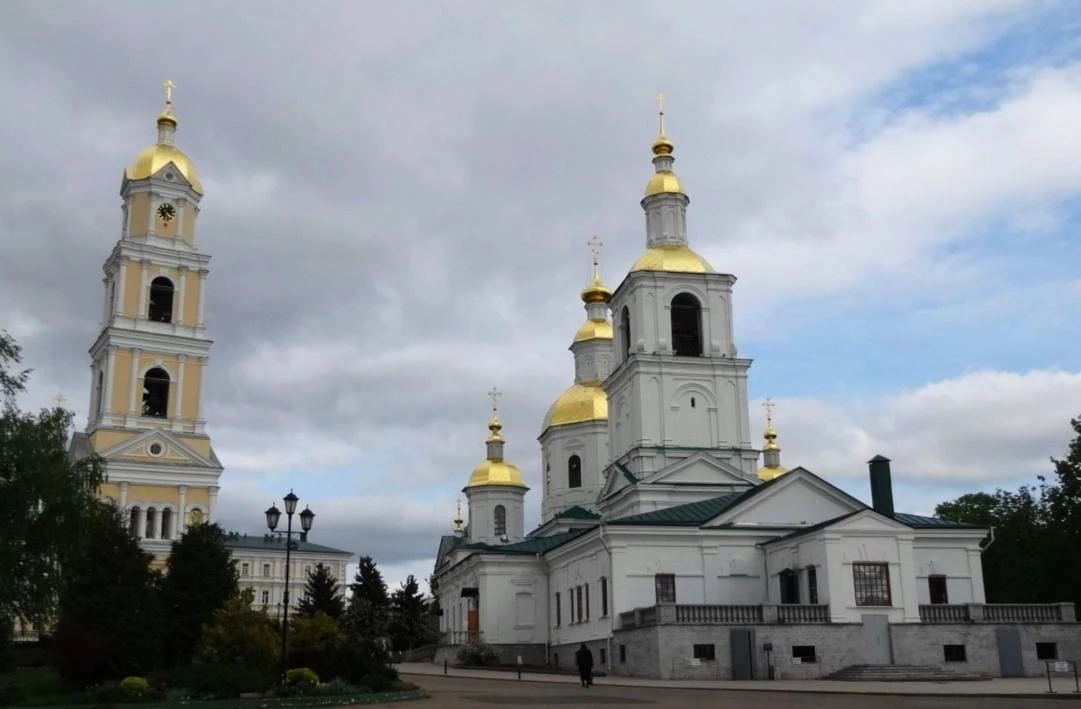 📍Благословенного дня!⤵️
10 июня 2026, среда.
🥦🫛🍏3 день Апостольского поста. 

На фото: церковь Р