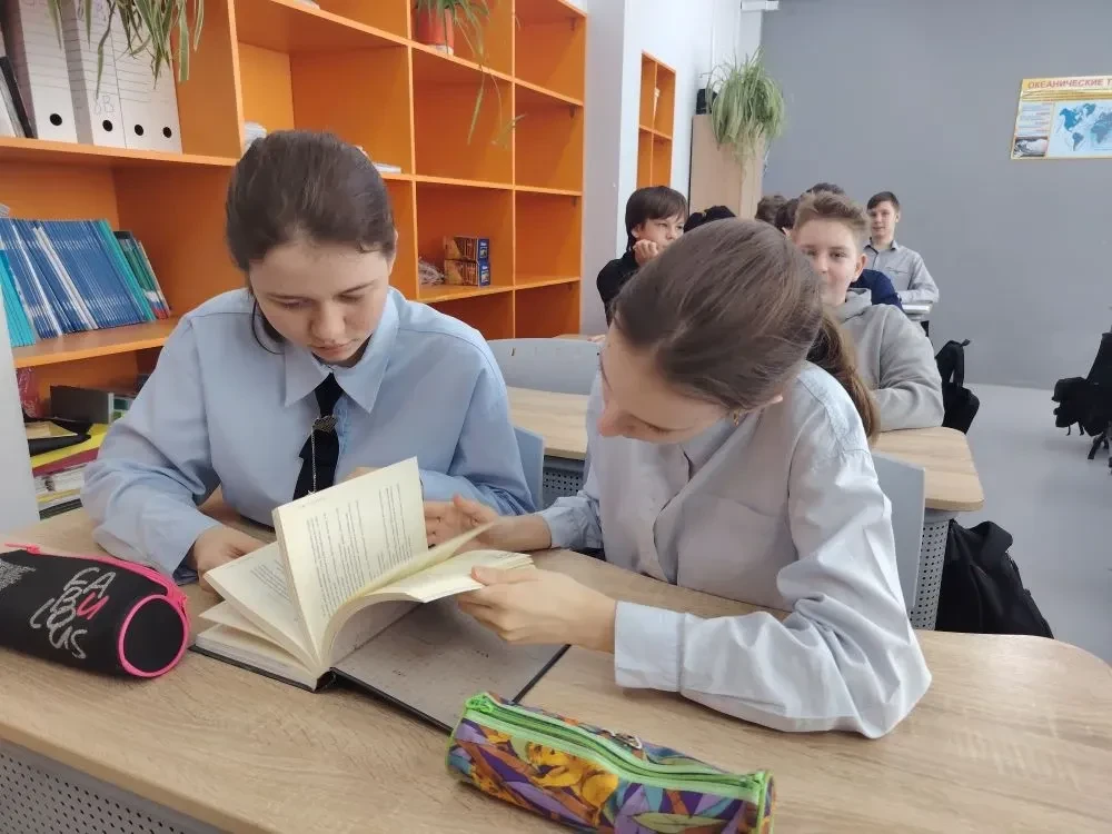 16 марта в рамках празднования Дня православной книги в Михневской средней школе прошла необычная и 