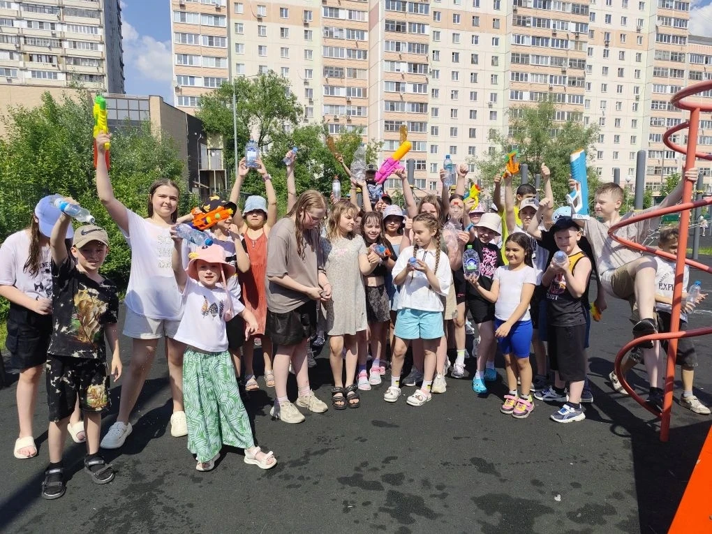 Солнышко, море знаний и море веселья!