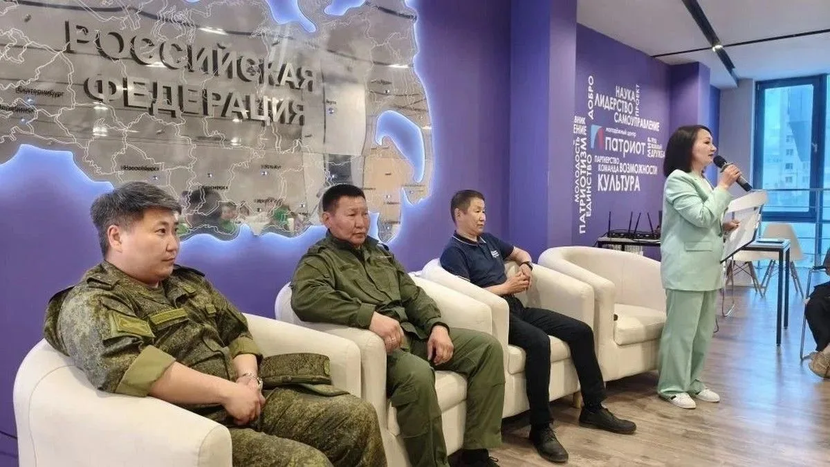 🔥В канун Дня России ветераны СВО встретились с детьми в центре «Патриот» 🔥

Мероприятие состоялось