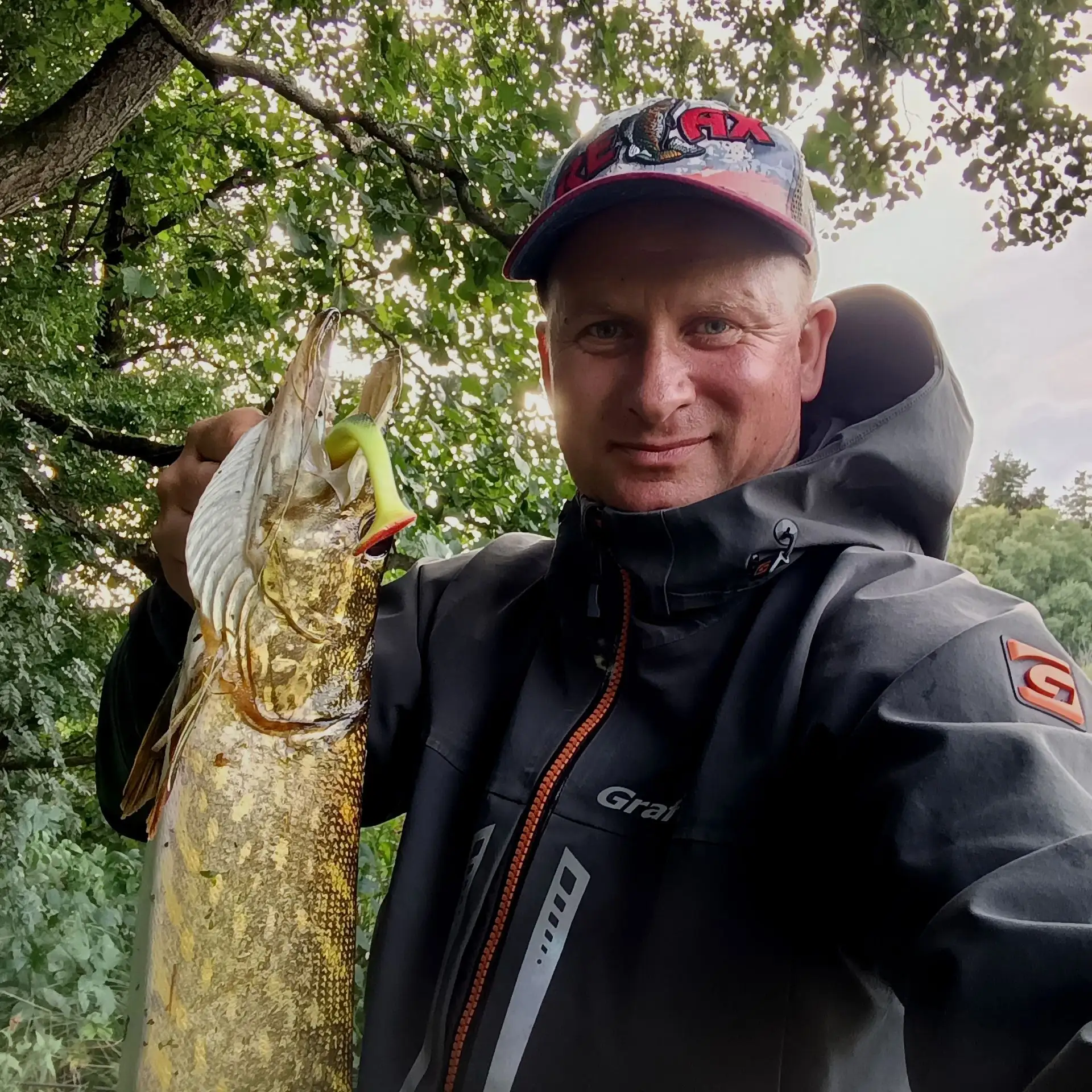 Первая осенняя 🍂🍁рыбалка короткая , но результативная!!! Буквально часа 1.5 удалось п...
