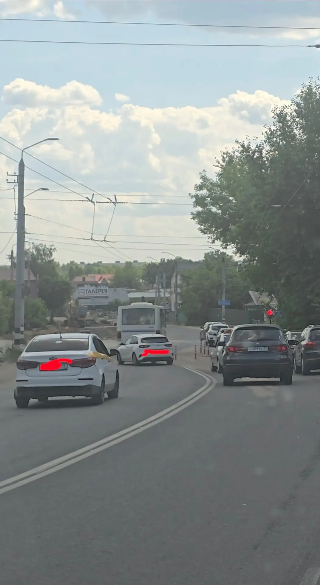 ⚡️ СПУСК С ГОРЫ НА ШМИДТА: ПОЧЕМУ ДЛЯ КОВРОВСКИХ ВОДИТЕЛЕЙ СПЛОШНАЯ ЛИНИЯ СТАЛА НЕВИДИМОЙ? 🚗💨

В п
